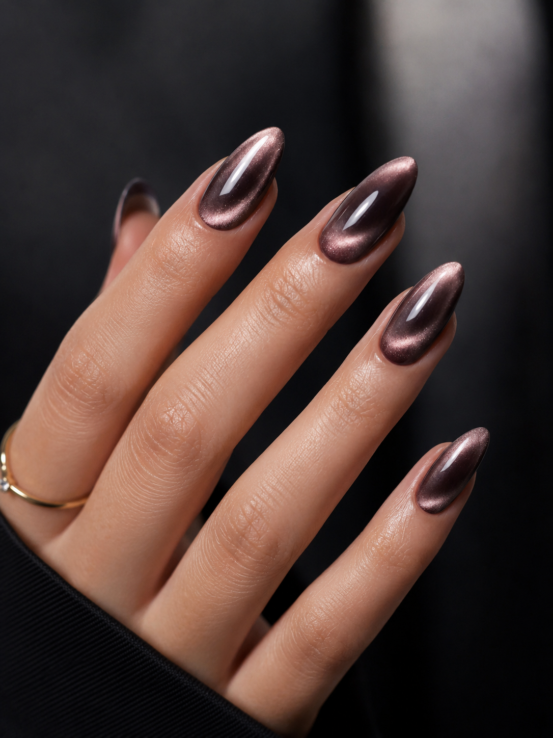Cat Eye Gel Nails
